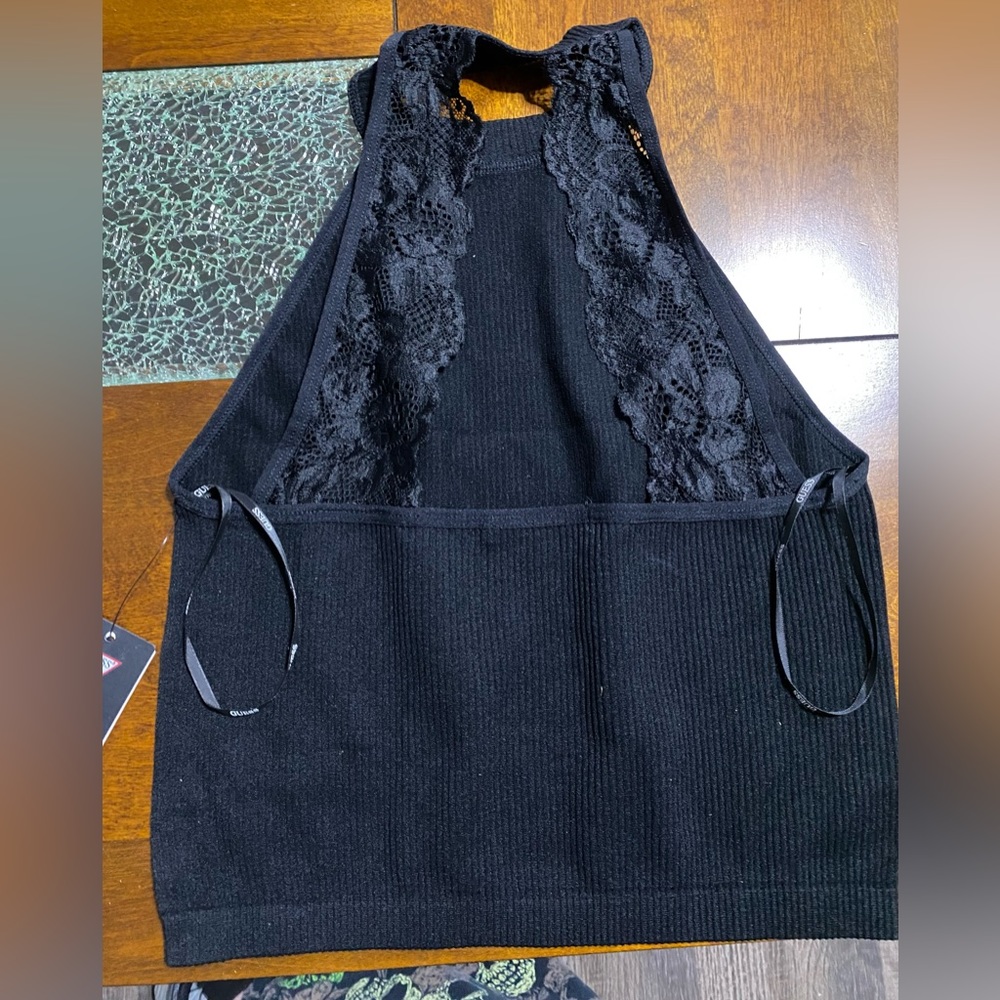 Women’s Guess top - Picture 3 of 5